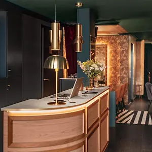 Snob Hotel Париж