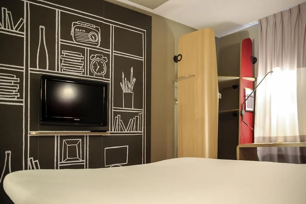 *** Hotel Ibis Paris Place D'Italie 13Eme France